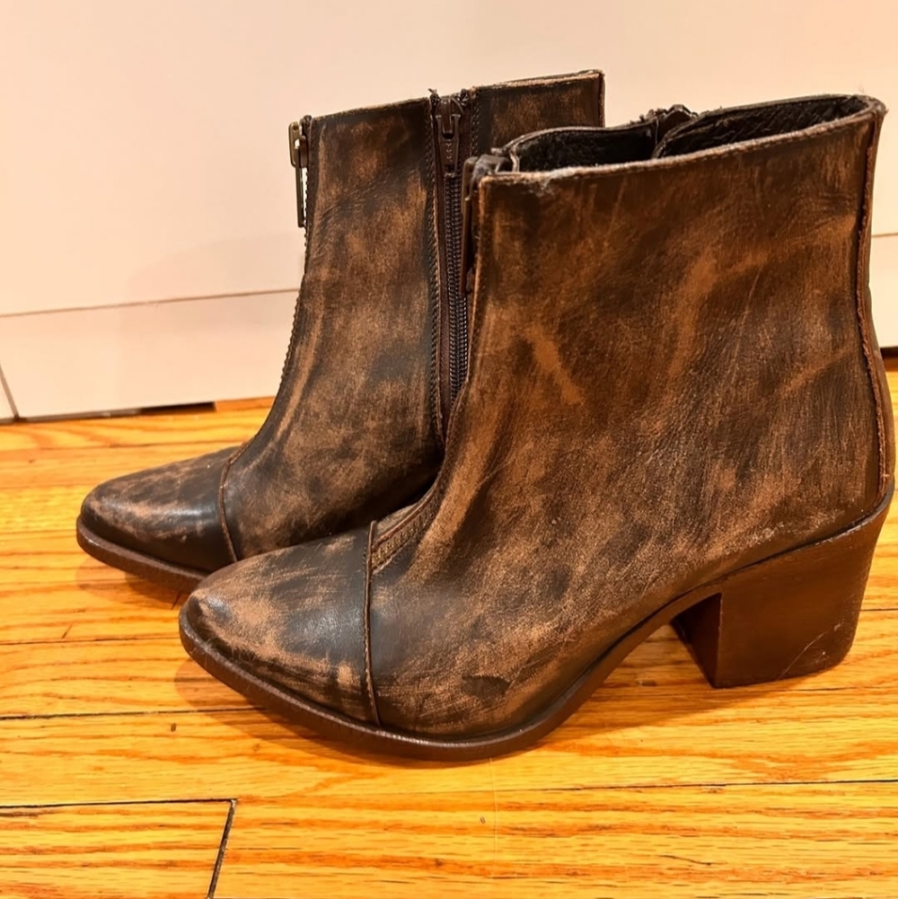 Freebird Claire Boot NWOT